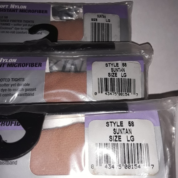 Danskin in Motion Girls Footed Tights (3) - NWT - Picture 3 of 5